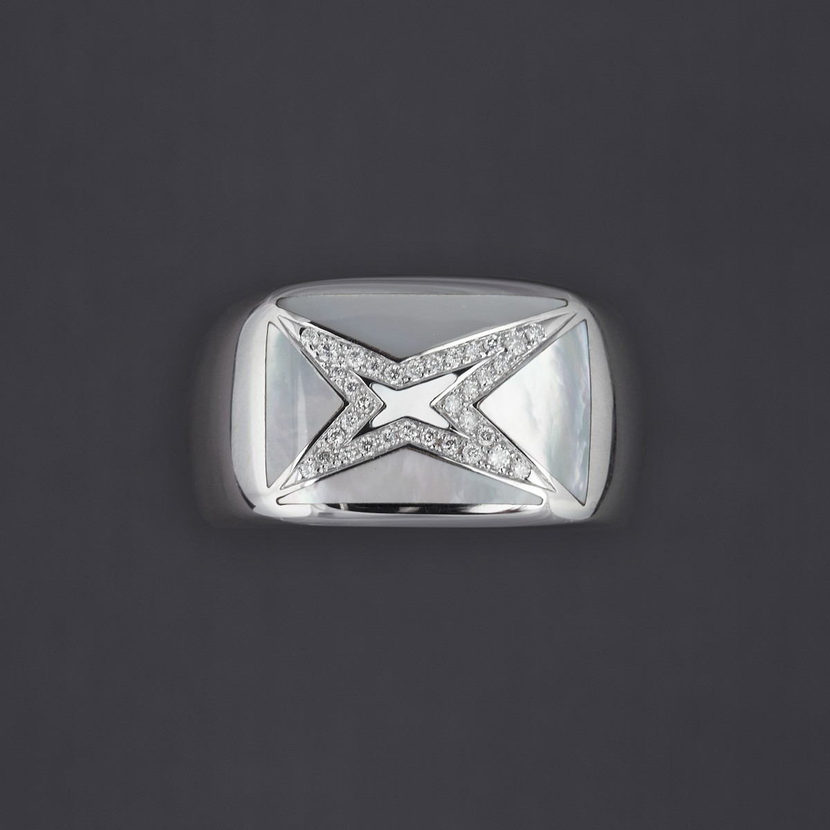 Bague chevaliere Mauboussin
